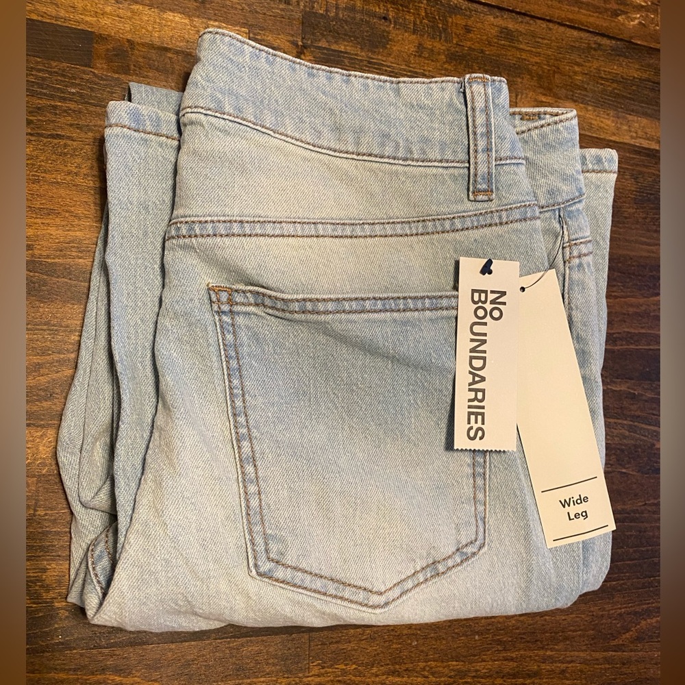 Women's No Boundaries Wide Leg Baggy Jeans Size 4 Grunge Y2K Fringe Light Wash - Picture 1 of 10